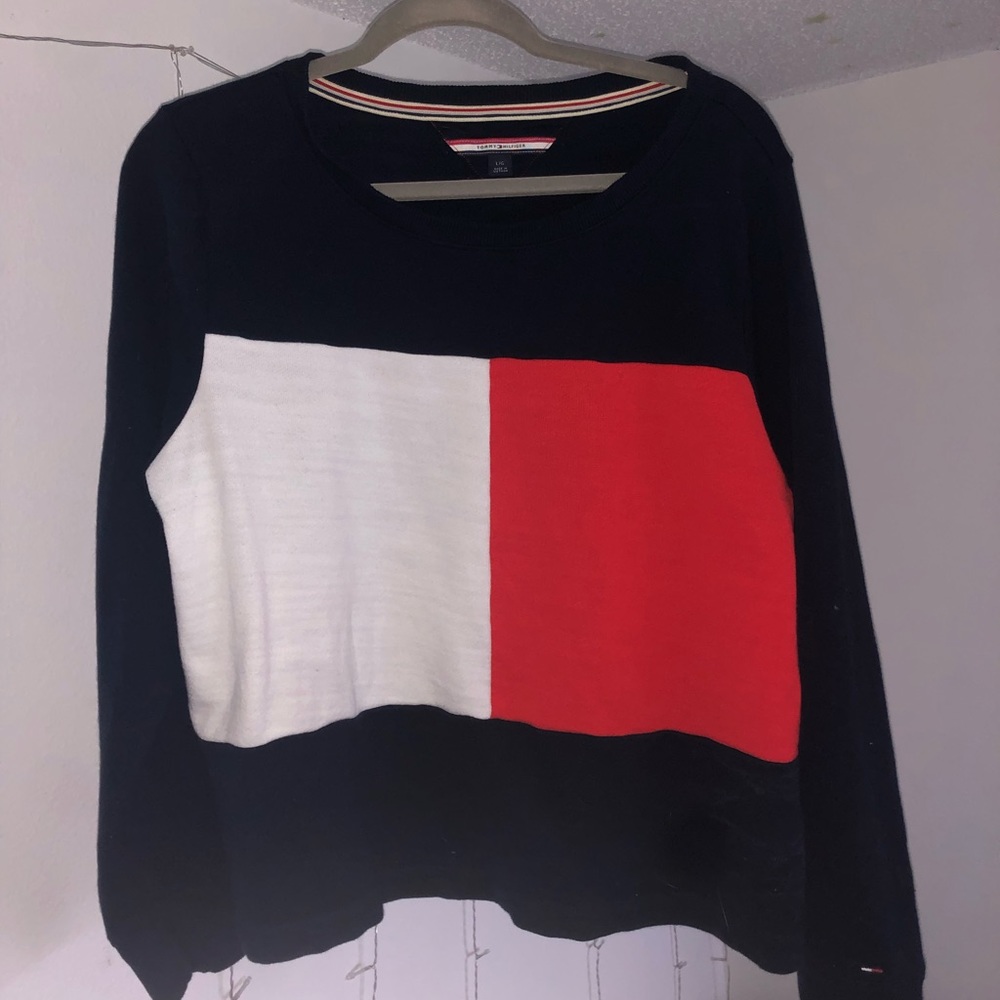 Tommy Hilfiger sweater